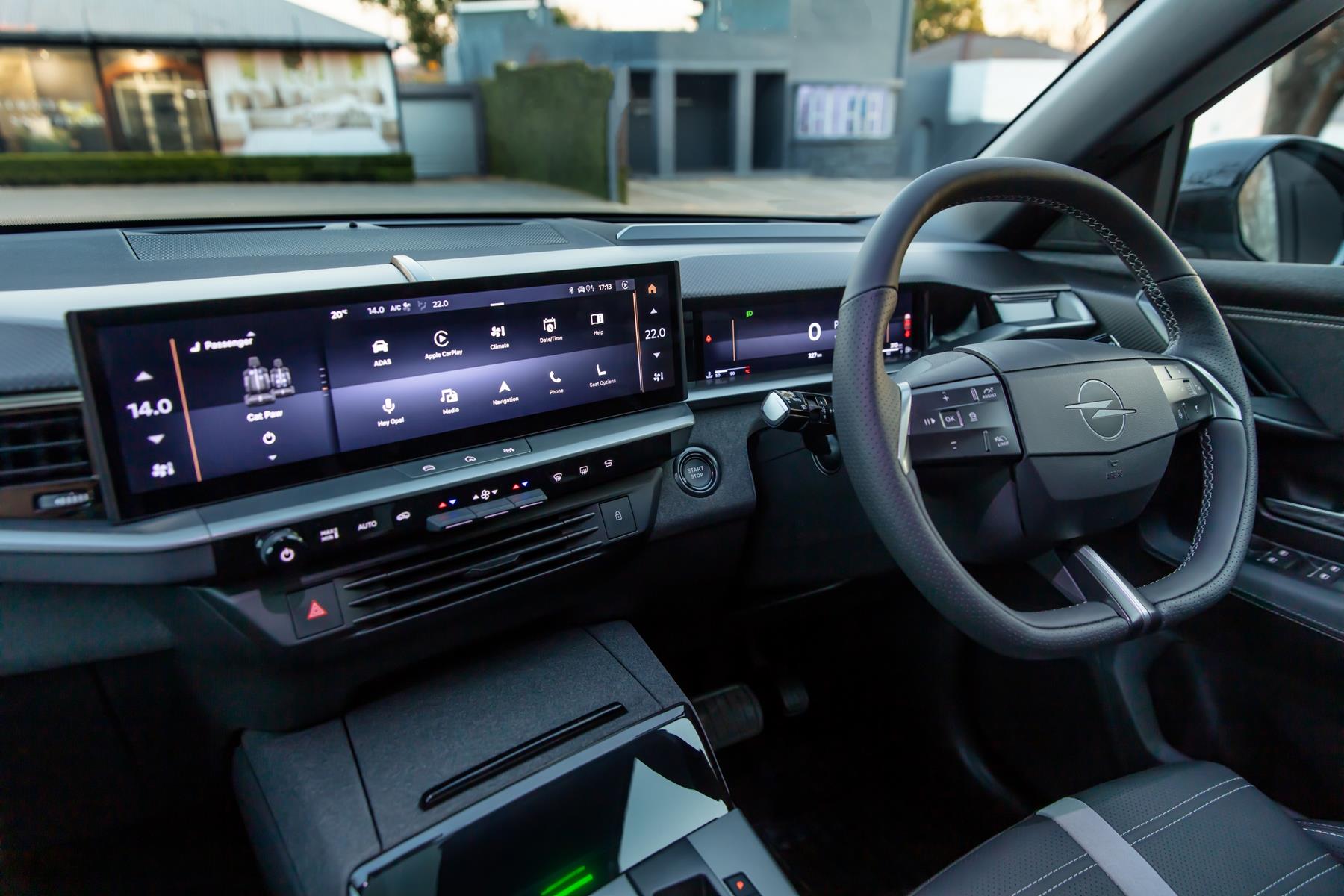 Roomy interior with 16-inch central display, AGR-approved seats and clever storage solutions Roomy interior with 16-inch central display, AGR-approved seats and clever storage solutions