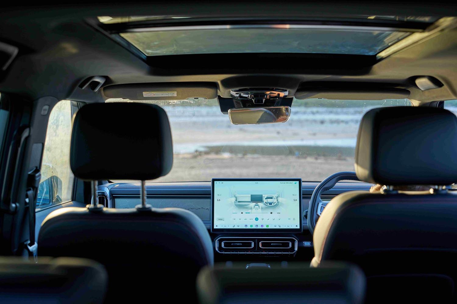 Synonymous with the Jetour brand is a strong focus on world-class technology. Synonymous with the Jetour brand is a strong focus on world-class technology.