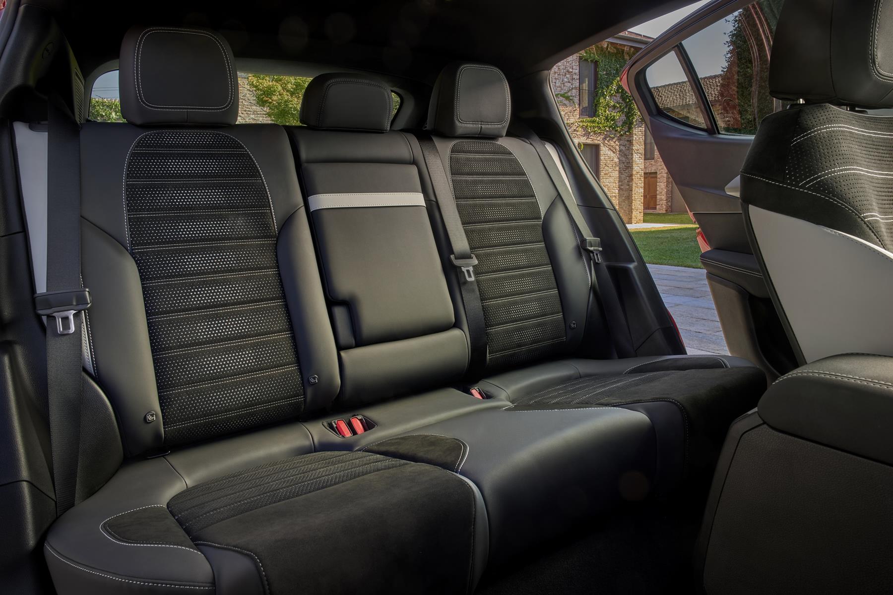 The New Tonale’s passenger compartment has evolved with premium materials and details The New Tonale’s passenger compartment has evolved with premium materials and details