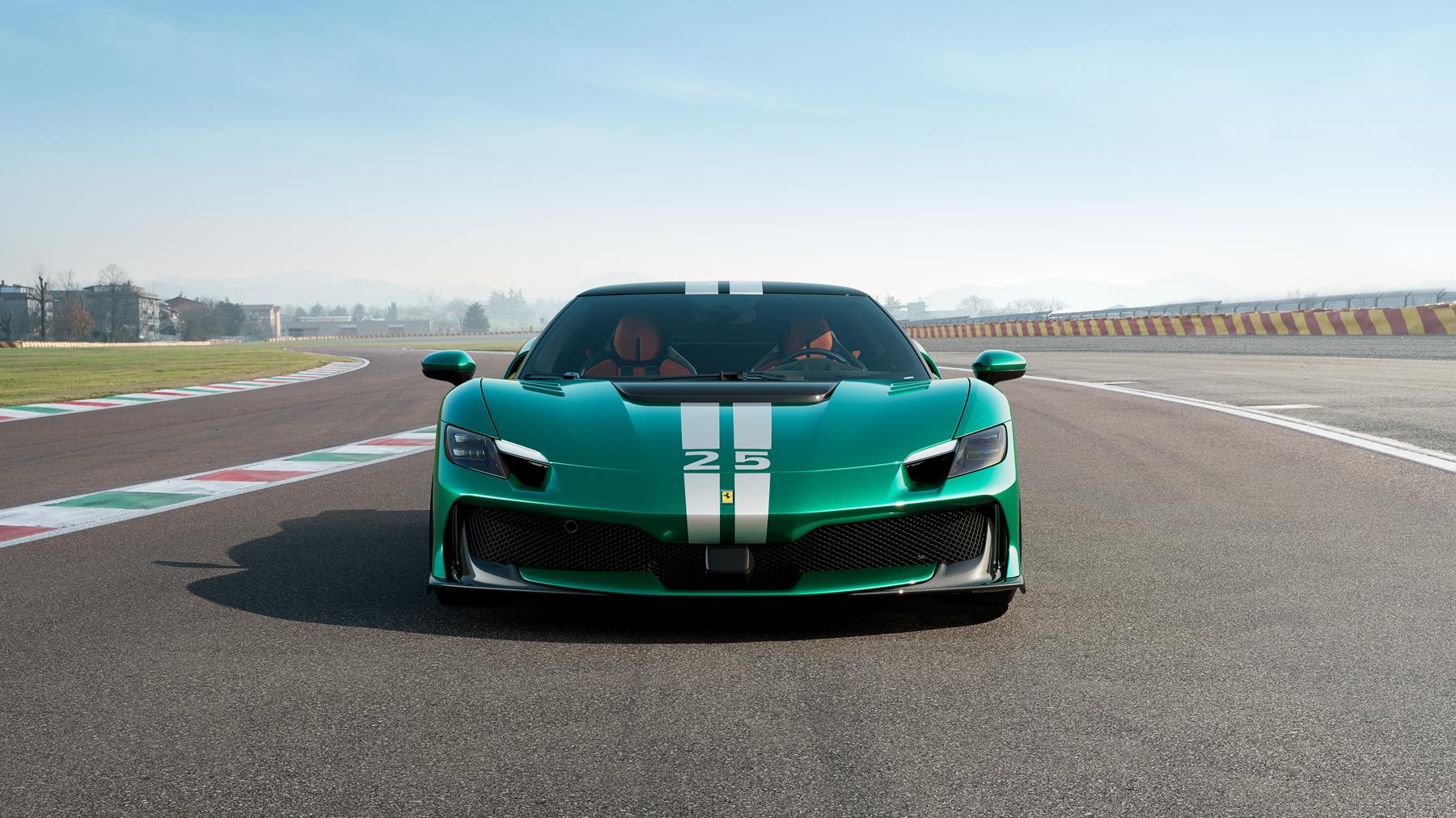The design language of the 296 Speciale has very clear connections with closed-wheel racing Ferraris. While the 296 GTB veils its extreme performance under an elegant skin, the 296 Speciale adopts a much more radical styling lexicon to express the innovations introduced by Ferrari’s engineers. The design language of the 296 Speciale has very clear connections with closed-wheel racing Ferraris. While the 296 GTB veils its extreme performance under an elegant skin, the 296 Speciale adopts a much more radical styling lexicon to express the innovations introduced by Ferrari’s engineers.