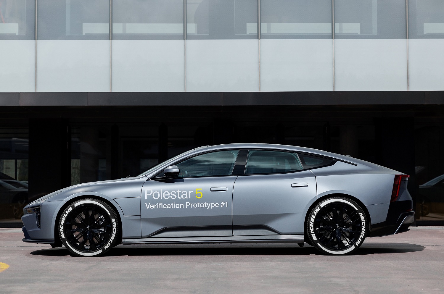 Storedot and Polestar showcase world’s first electric vehicle 10-minute charge with silicon-dominant cells