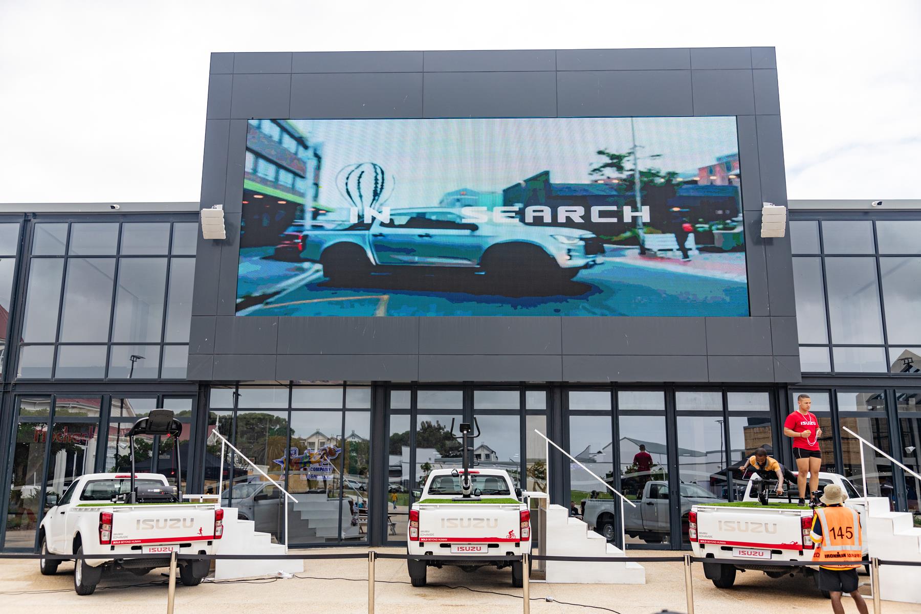 ISUZU fuels the 2024 IRONMAN African Championships event in Nelson Mandela Bay