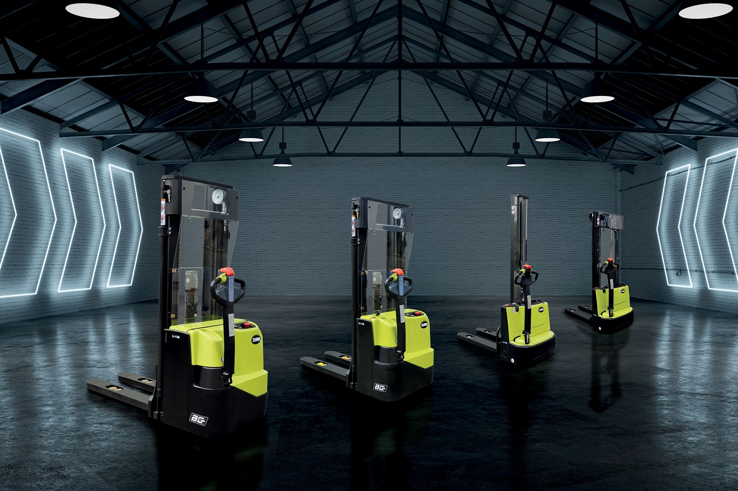 A Suitable pallet truck for every application