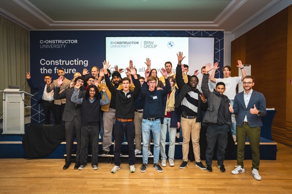 Smiles across the board: Participants and organizers at the awards ceremony of first-ever CU x BMW Hackathon (source: Constructor University) Smiles across the board: Participants and organizers at the awards ceremony of first-ever CU x BMW Hackathon (source: Constructor University)