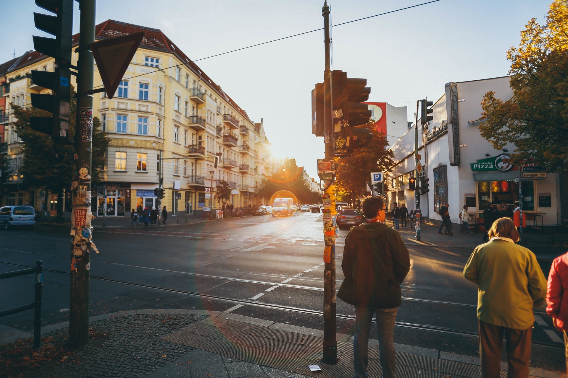 How A Simple 'Pause' Slashes Accident Rates by 47%