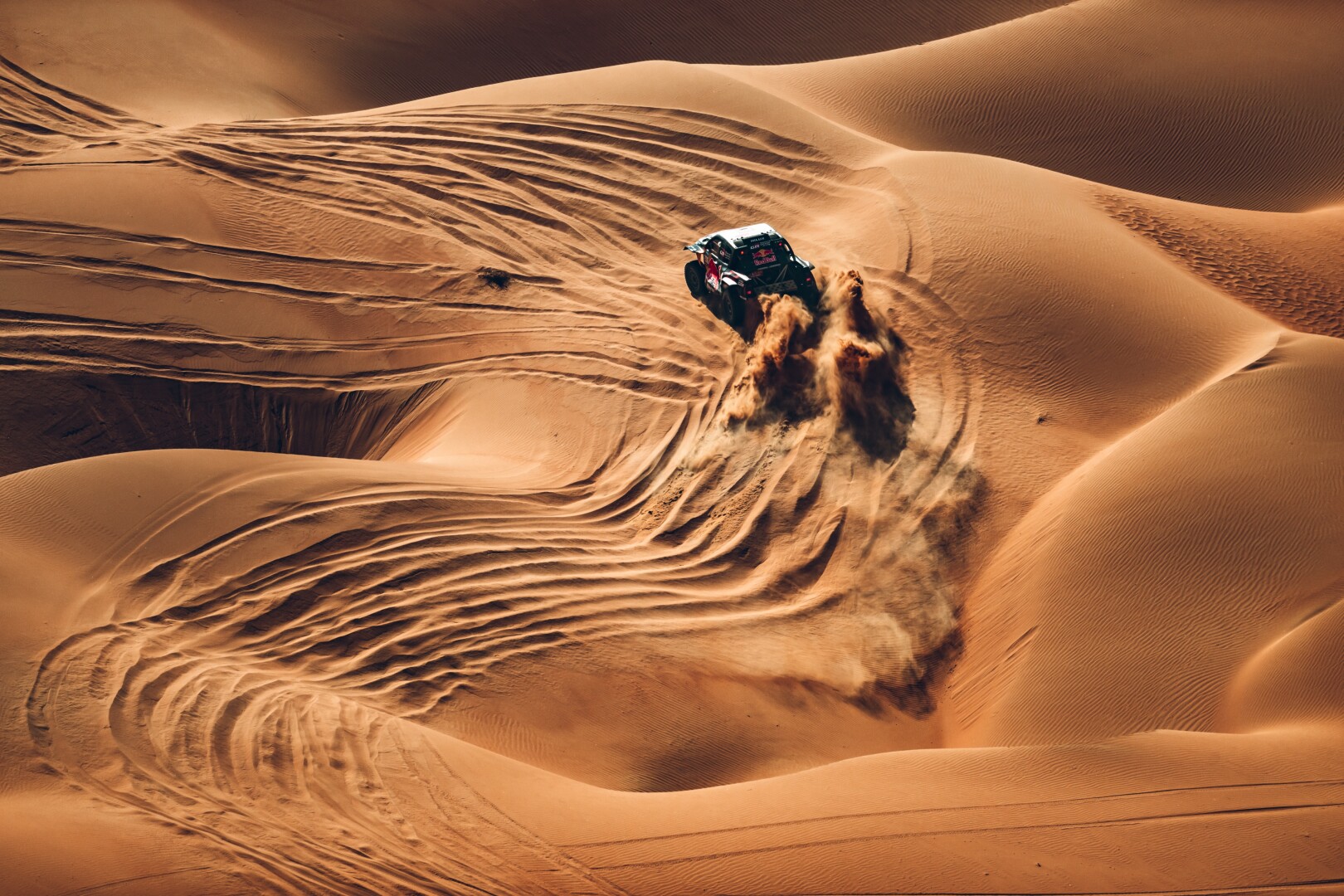 Giniel just outside Top 10, midway through 48 hour Dakar stage