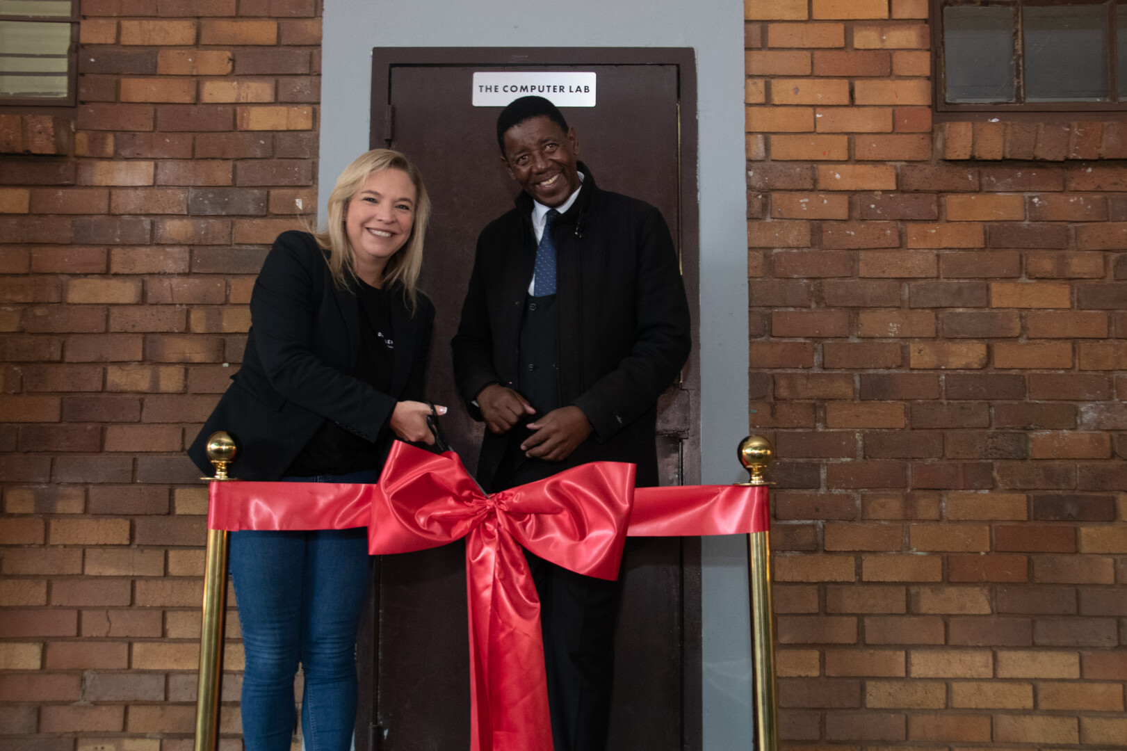 Empowering Learning: Daimler Truck Southern Africa donates computer lab to Phelindaba Maths, Science, and ICT School of Specialisation 