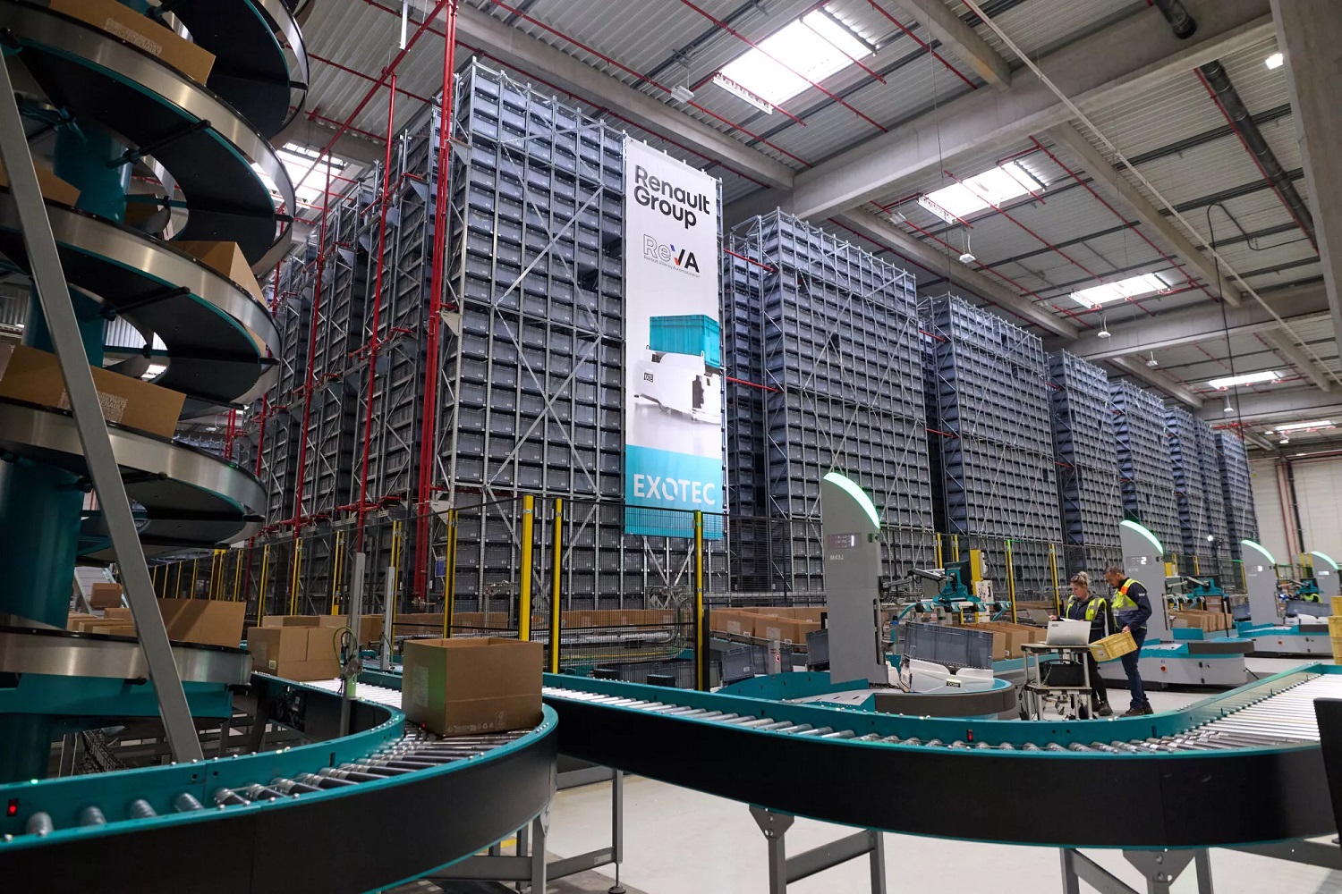 Renault Group positions itself at the forefront of innovation in automotive logistics with Exotec