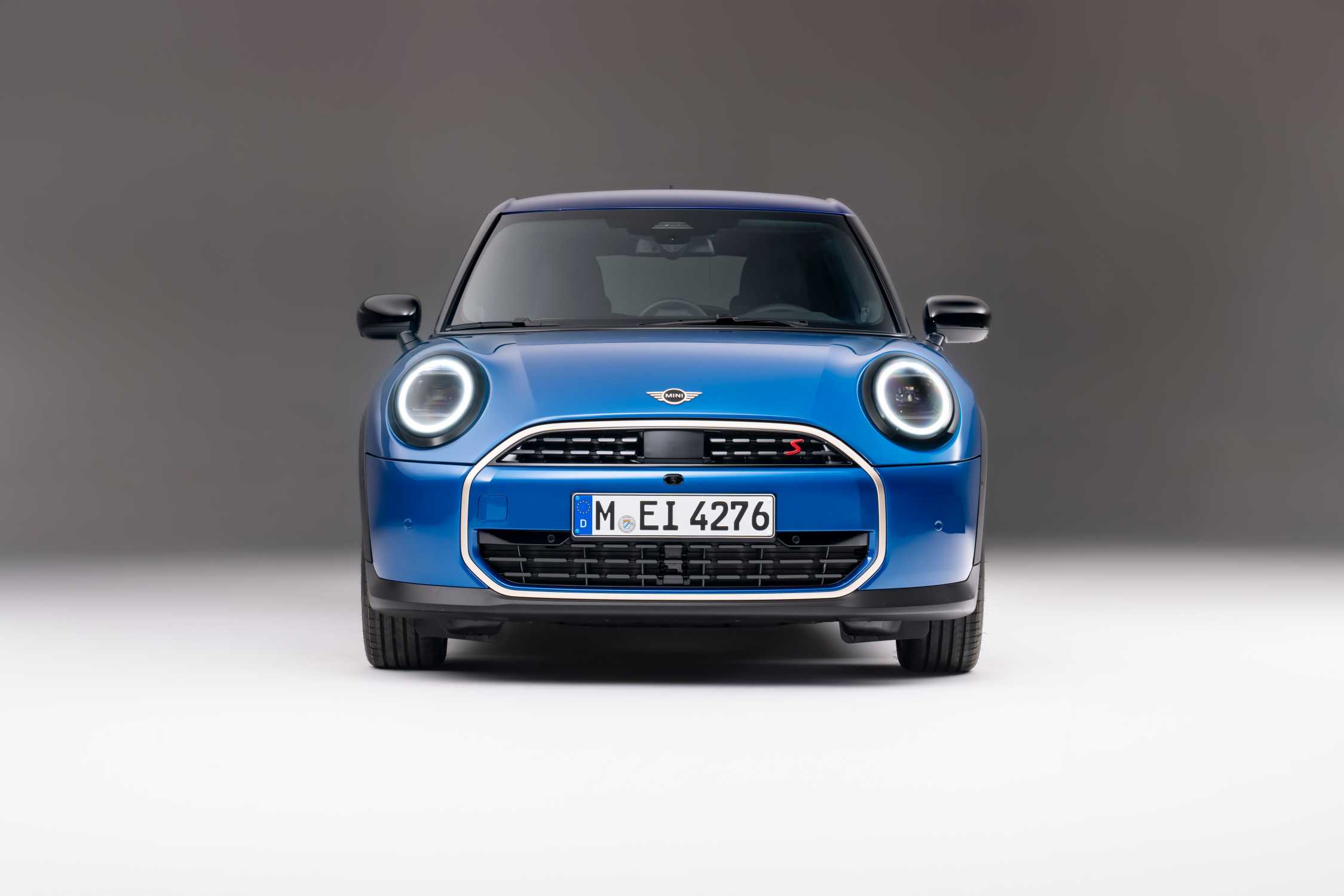 The New MINI Cooper 5 Door