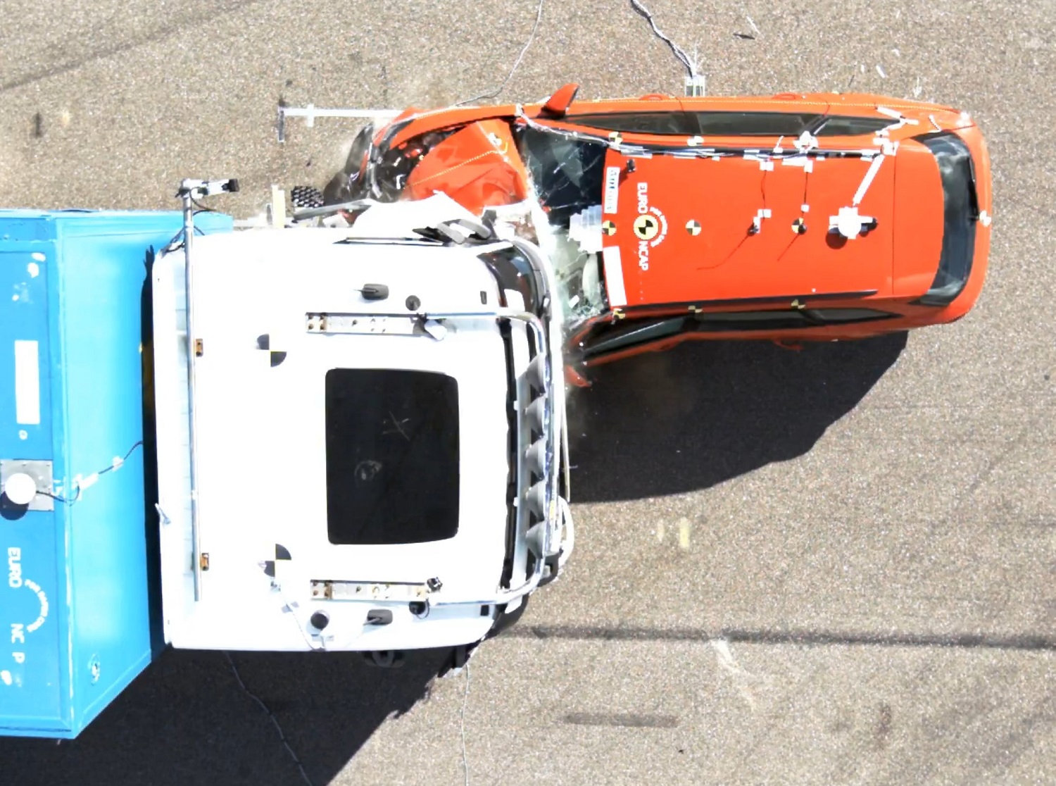 Crash test without damping front. Swedish Transport Agency