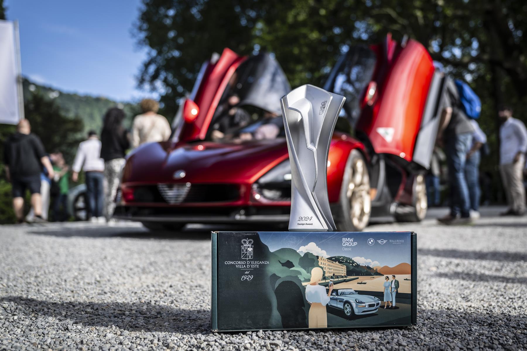 New Alfa Romeo 33 Stradale triumphs at “Concorso di Eleganza di Villa d'Este”