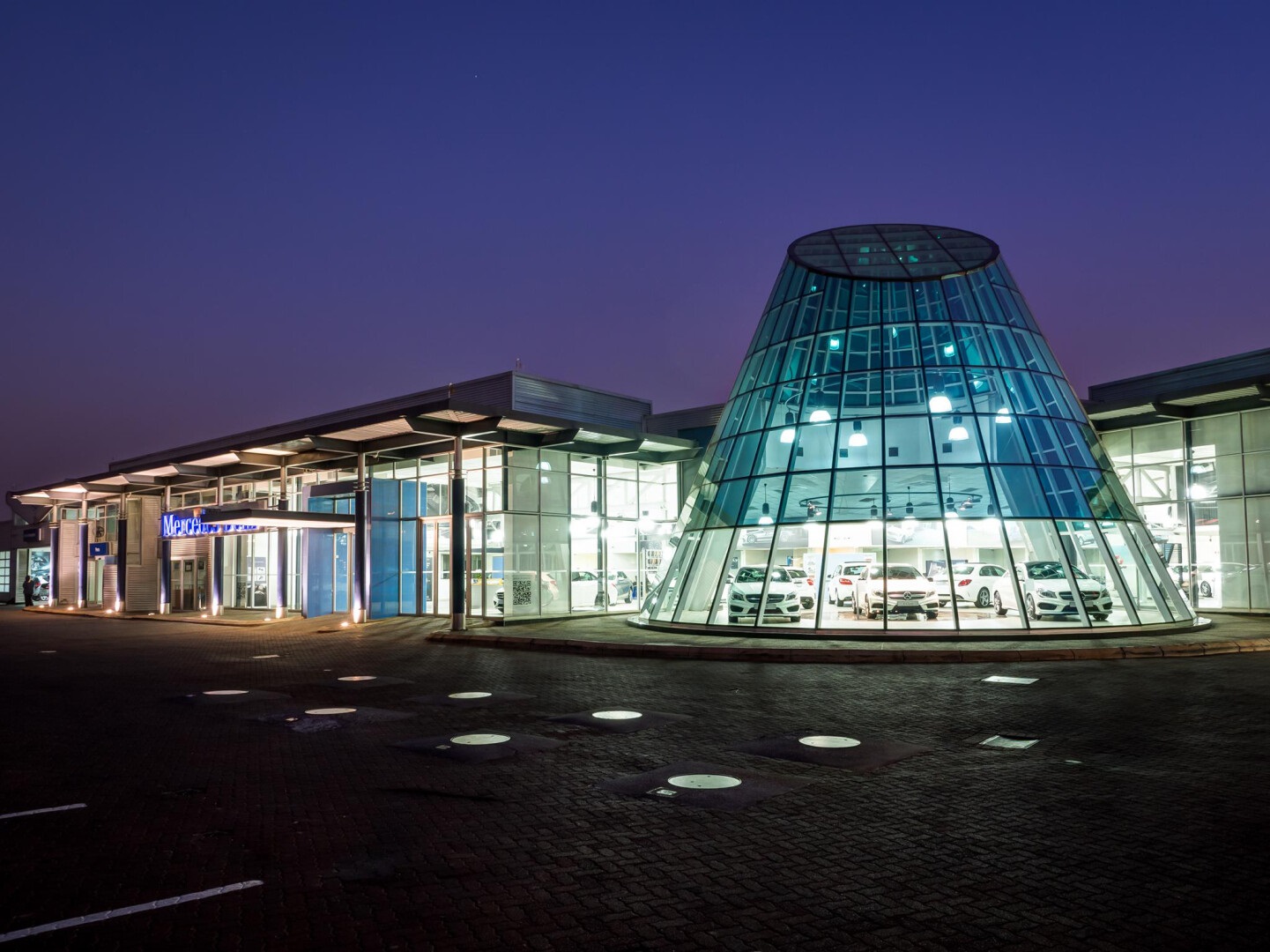Mercedes-Benz Johannesburg South under new ownership to expand first-class customer service 