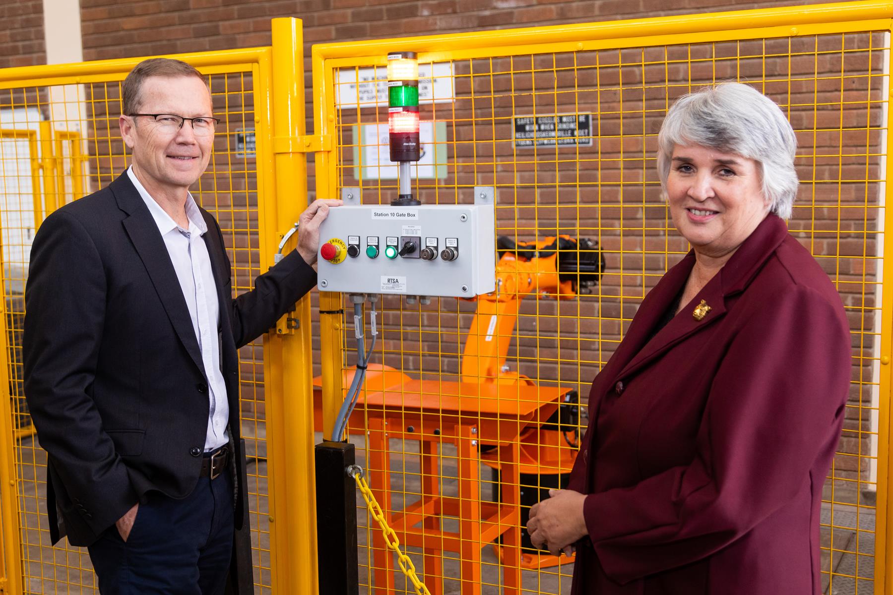 Volkswagen enhances technical learning experience at Kariega high school