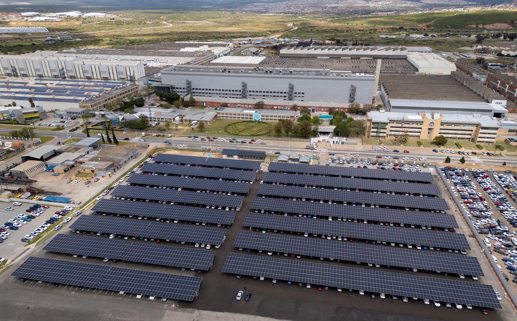 Volkswagen Group Africa commissions additional solar panels at Kariega plant 