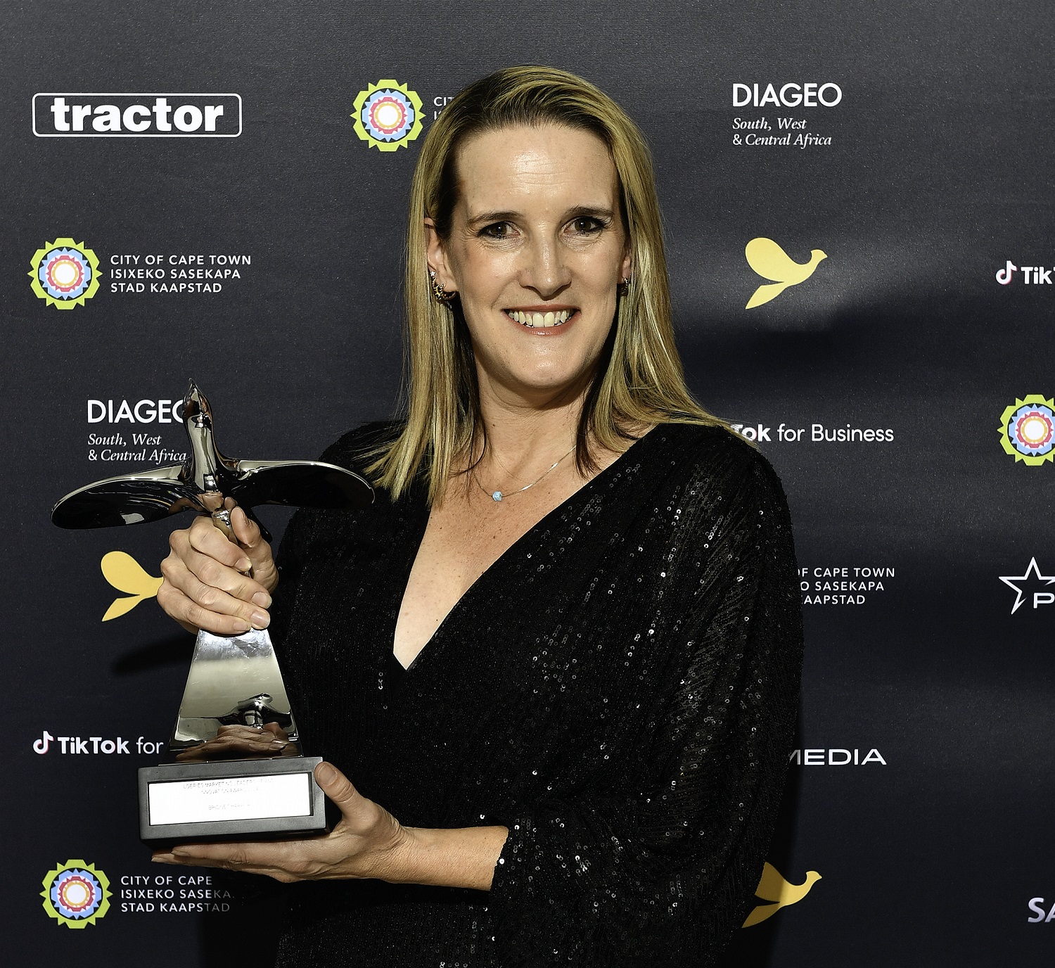 Volkswagen’s Head of Marketing wins prestigious Marketing Leadership and Innovation Award at the 2024 Loeries 
