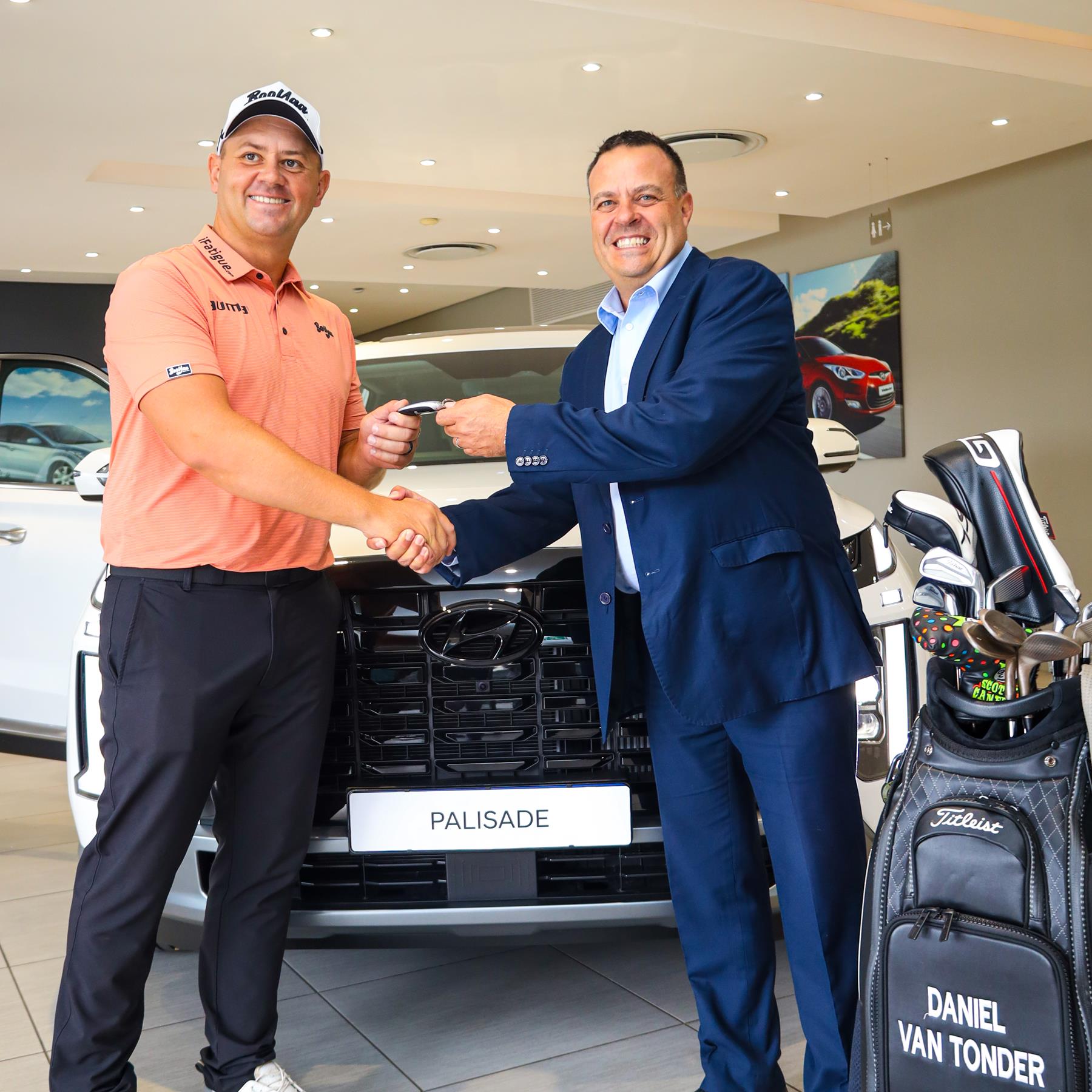 Hyundai SA Hands over a Luxury Vehicle to Top South African Professional Golfer