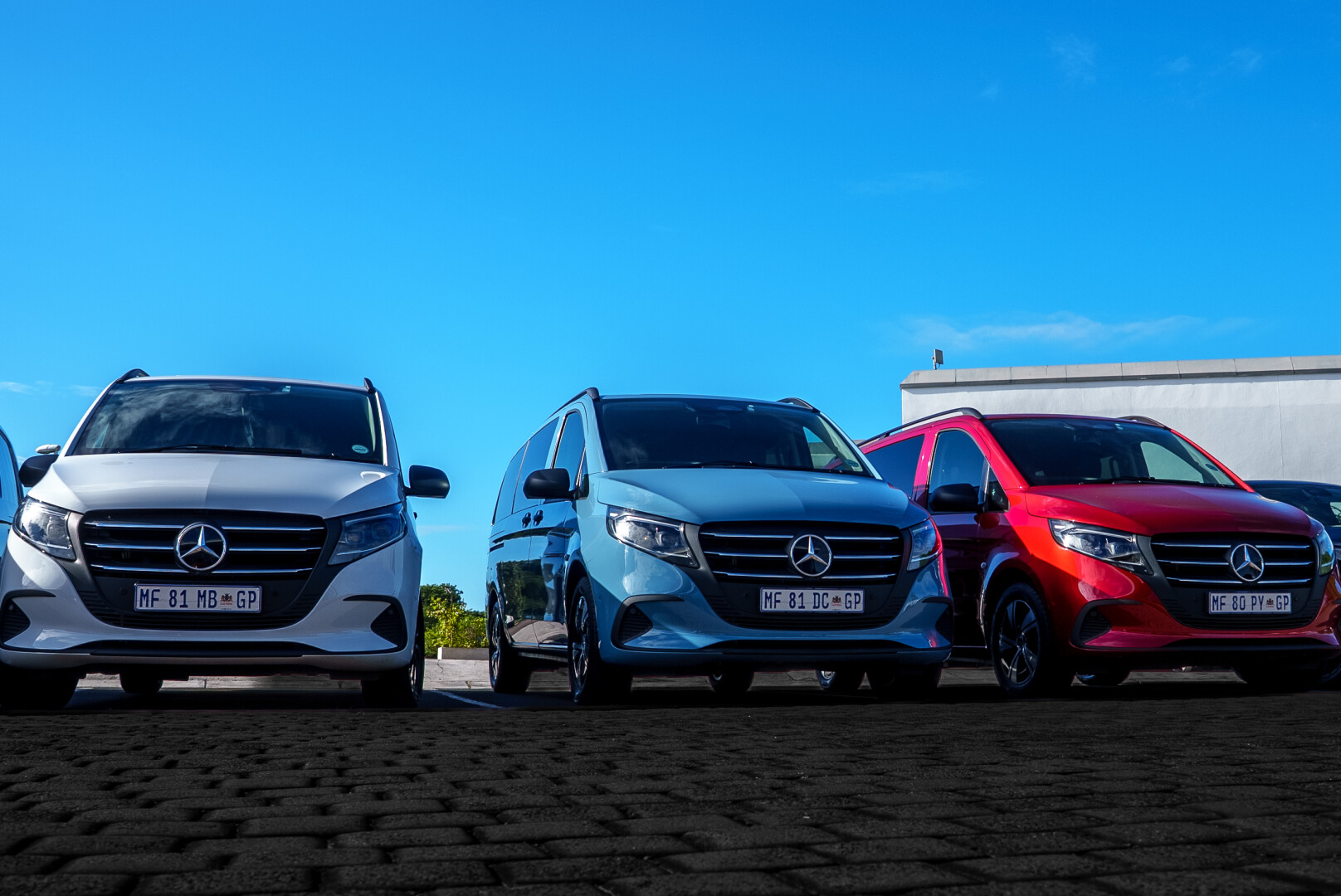 Mercedes-Benz Unveils the new Vito Select – A Milestone in Passenger Vans 