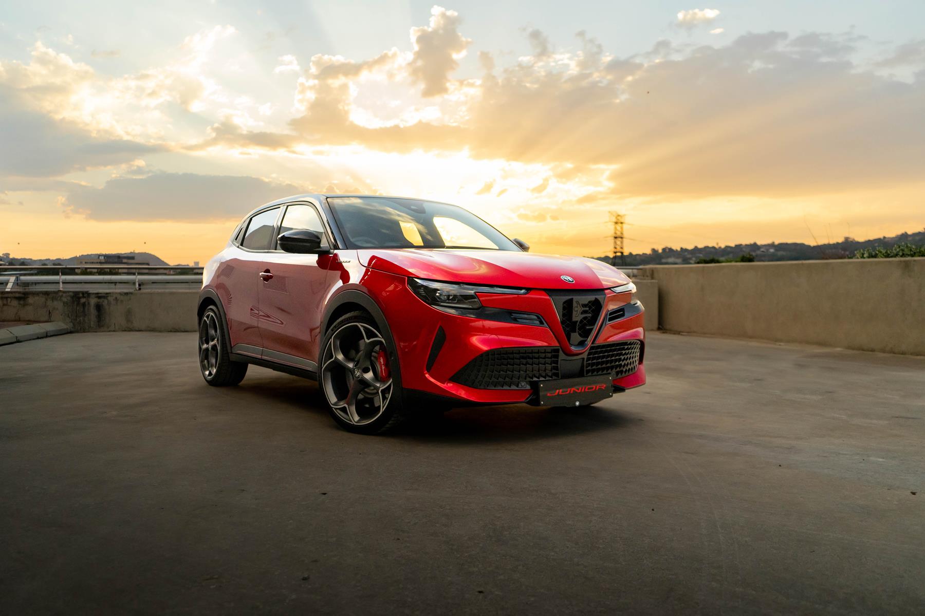 Italian design electrified: Alfa Romeo Junior makes 2026 COTY semi-finals