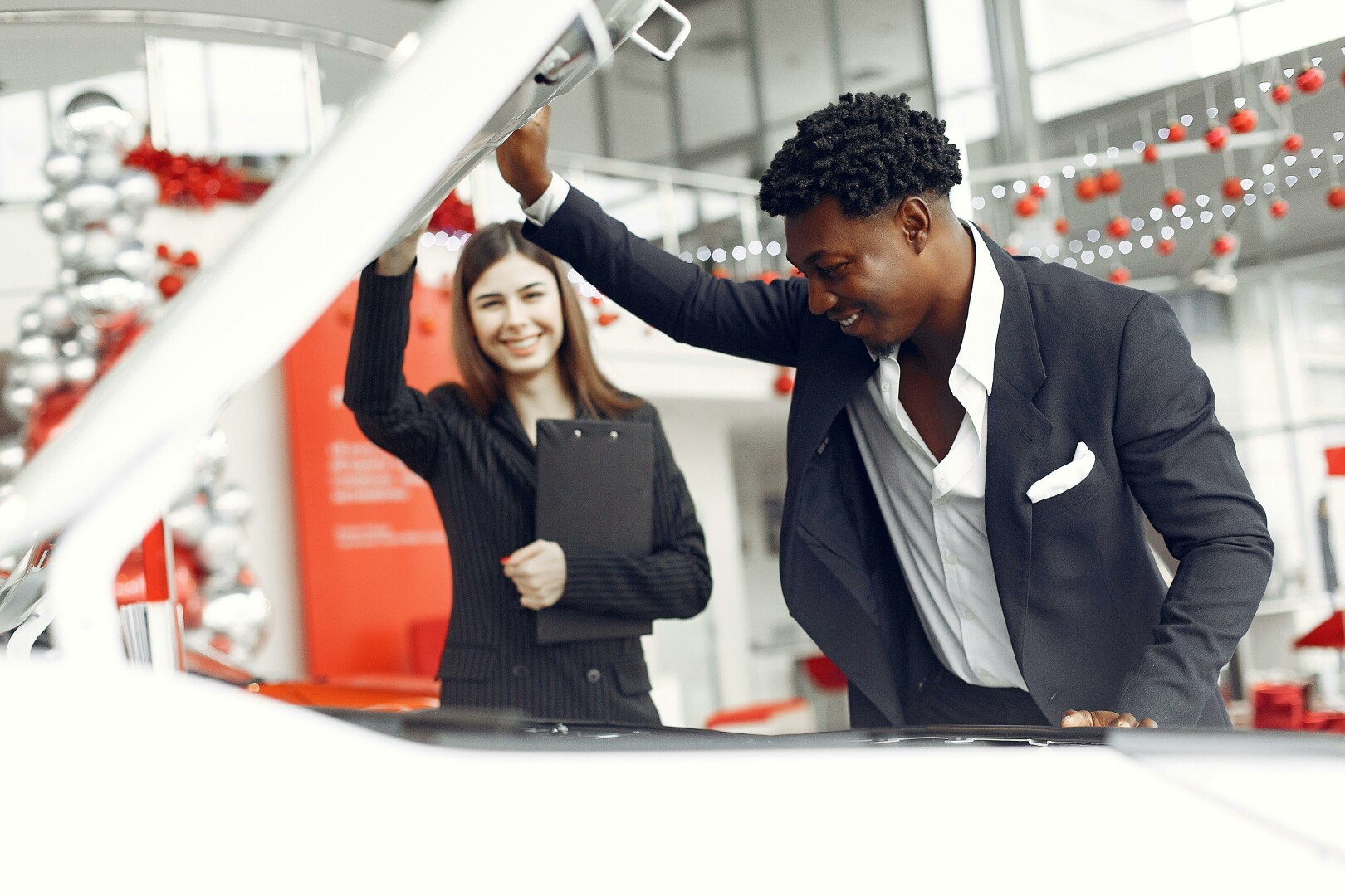 AutoTrader's new Ratings and Reviews set a marketplace first in South Africa 