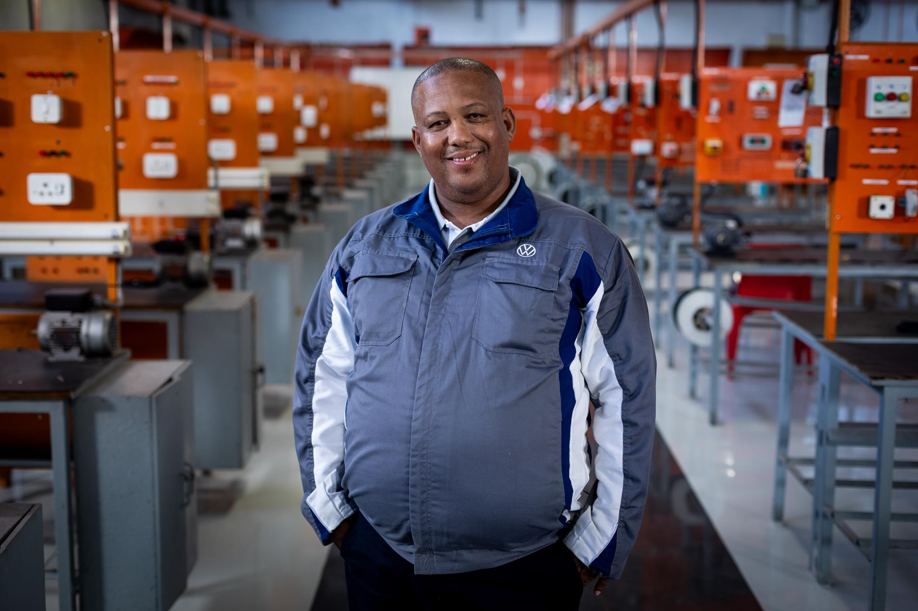 Volkswagen Group Africa employee honoured as best apprentice