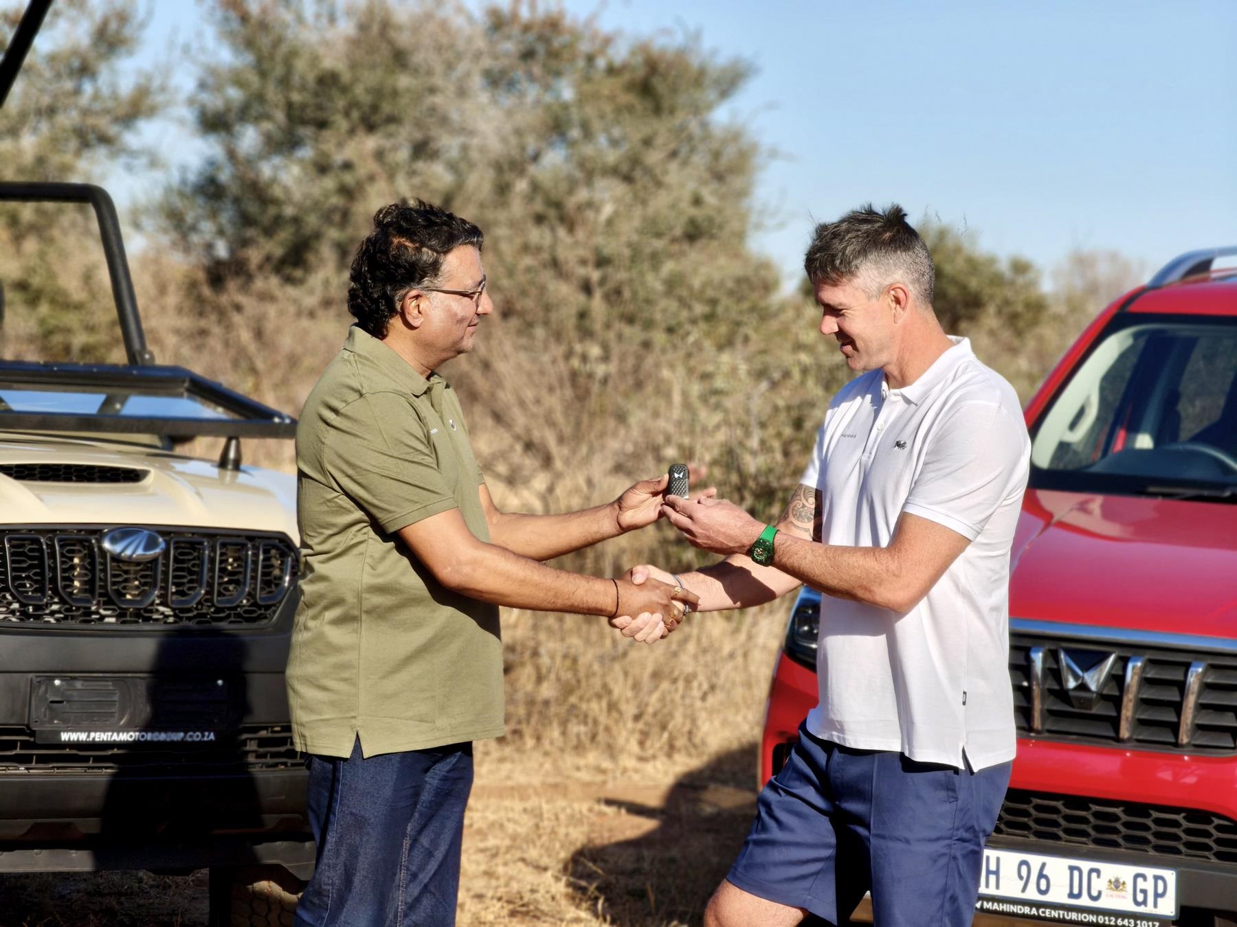 Mahindra South Africa partners with Kevin Pietersen's SORAI Initiative to Combat Rhino Poaching