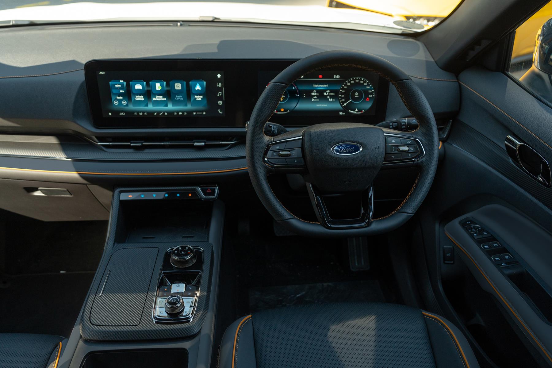 Ford Expands Territory Line-up with New Dark Edition, Elevates Design and Style in Family SUV Ford Expands Territory Line-up with New Dark Edition, Elevates Design and Style in Family SUV