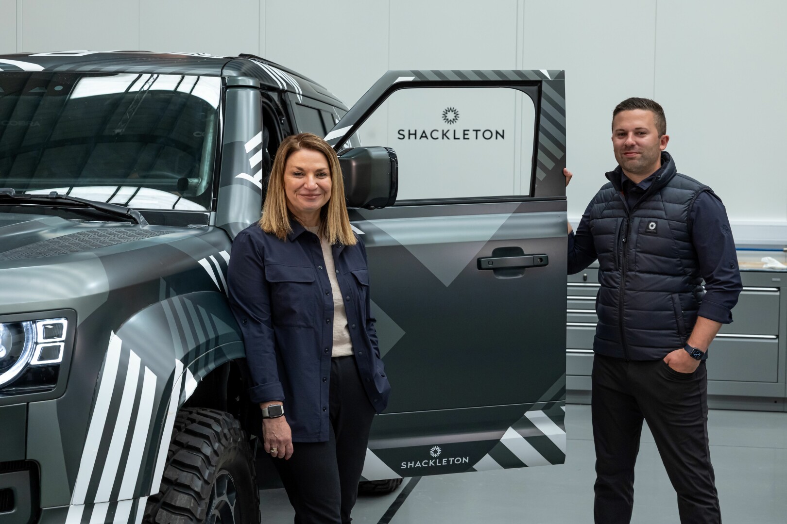 Defender Rally partners with Shackleton as Official Expedition Apparel Supplier ahead of the 2026 Dakar Rally and World Rally-Raid Championship
