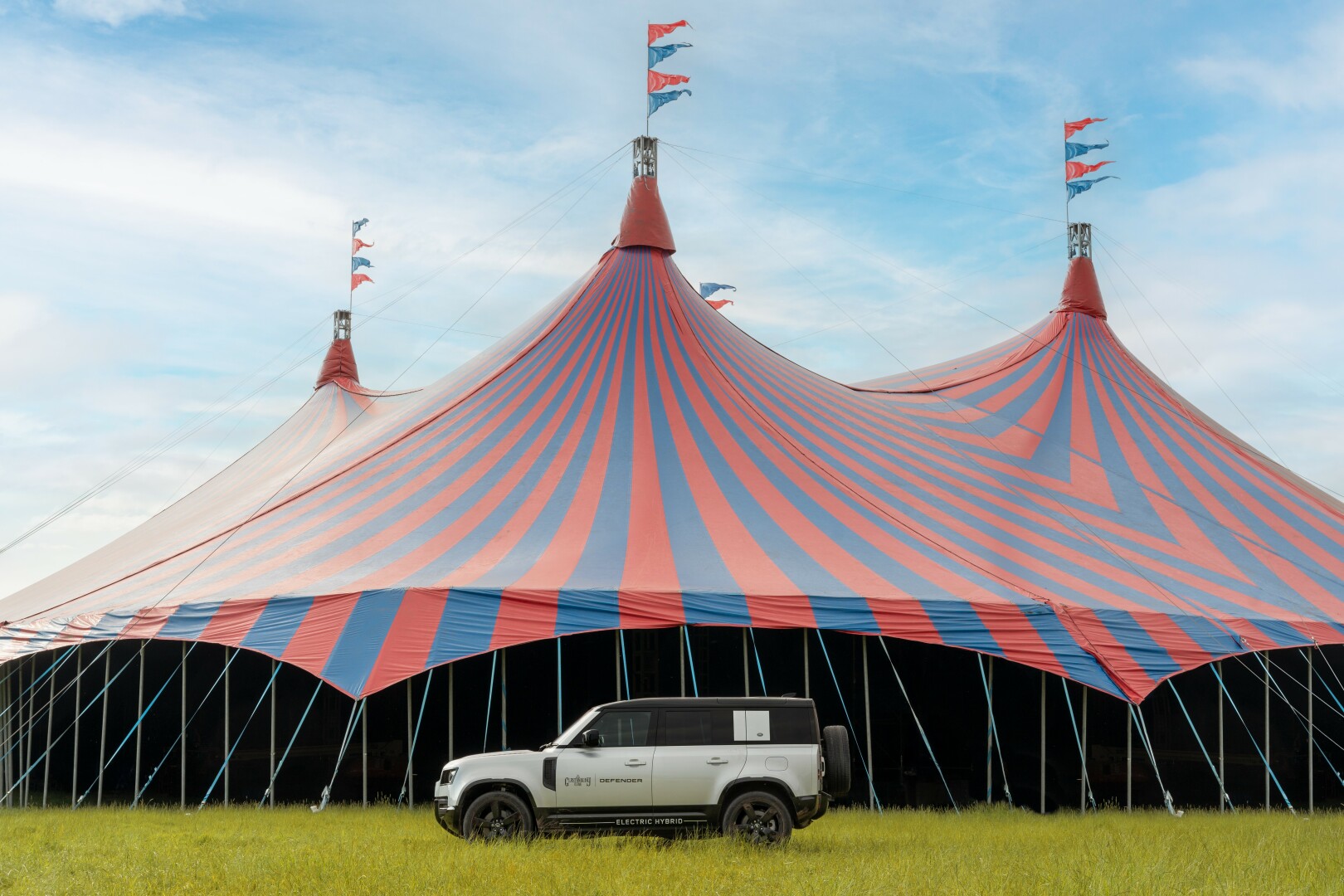 Defender and Glastonbury Festival reunite for an epic 2025 adventure