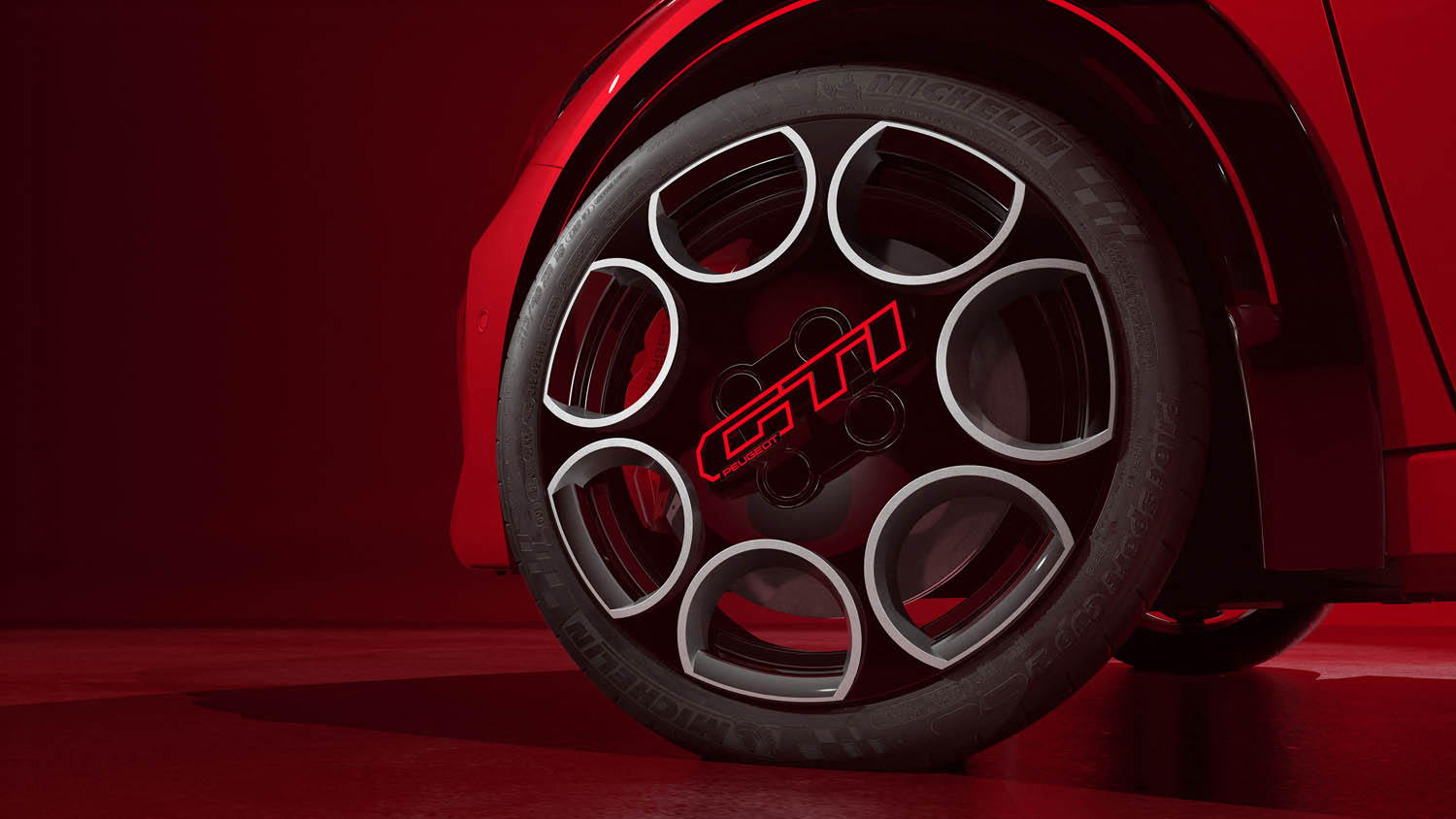 AGILITY, DYNAMISM, PLEASURE: UNIQUE DRIVING SENSATIONS