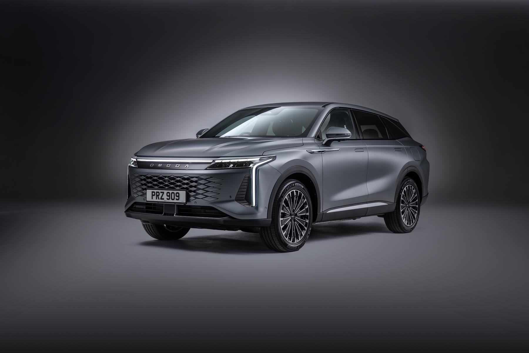 OMODA to launch electrified C9 PHEV in South Africa, combining luxury and performance with cutting-edge hybrid technology