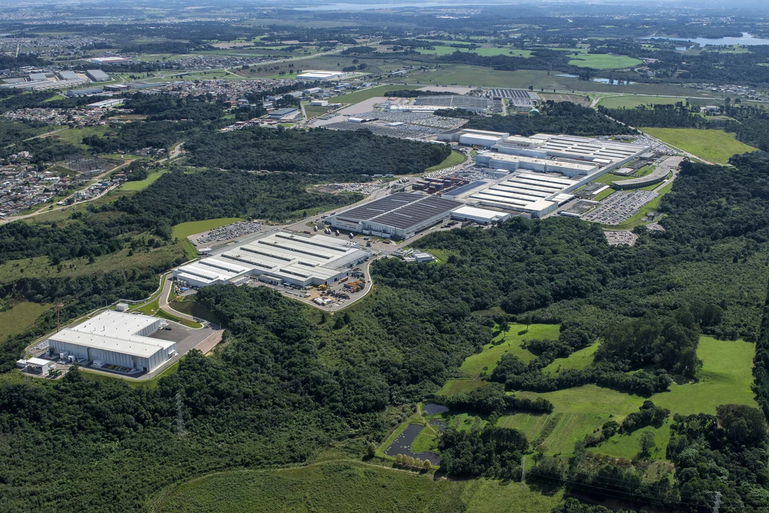 Renault Group and Geely strengthen their cooperation with the completion of a partnership in Brazil