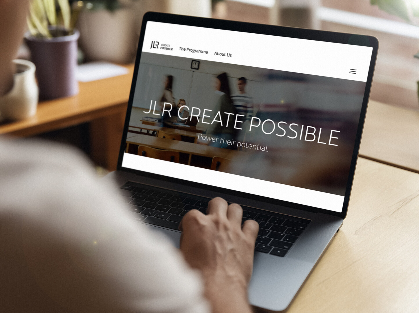 JLR launches free education resource programme in schools to help close the UK STEM skills gap 