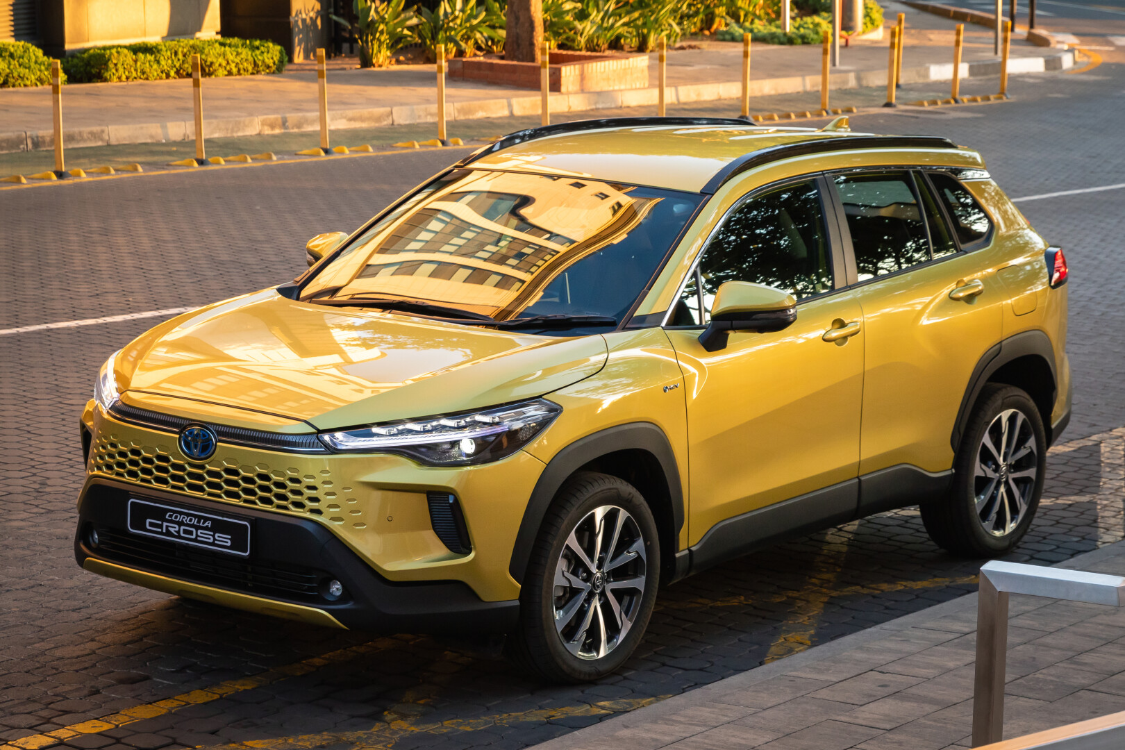 Toyota South Africa Motors leads market with strong October sales performance 