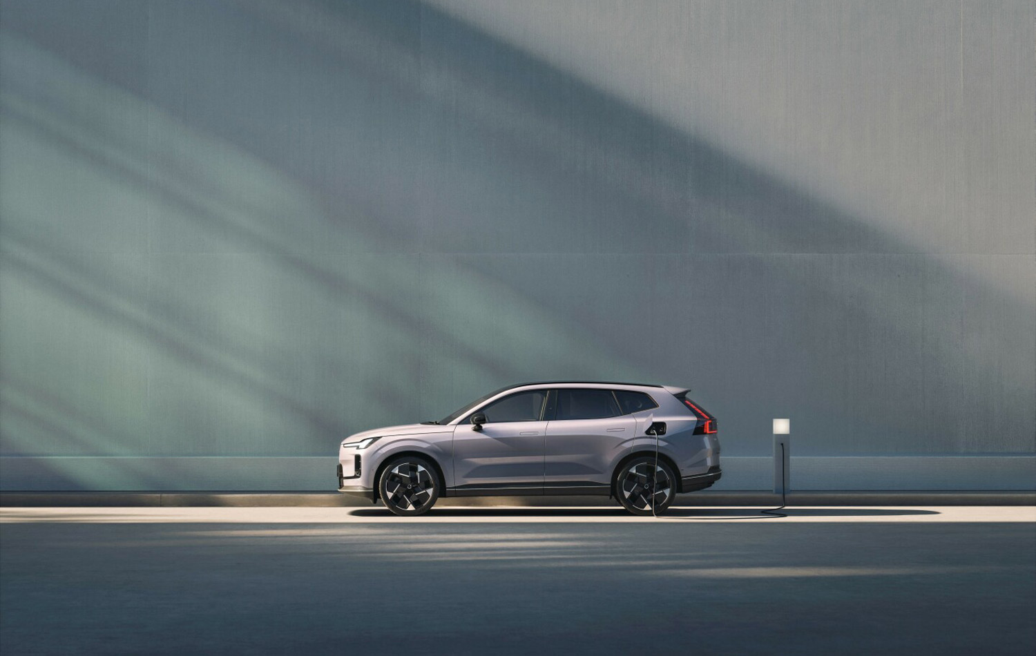 One millionth Volvo plug-in hybrid now on road 