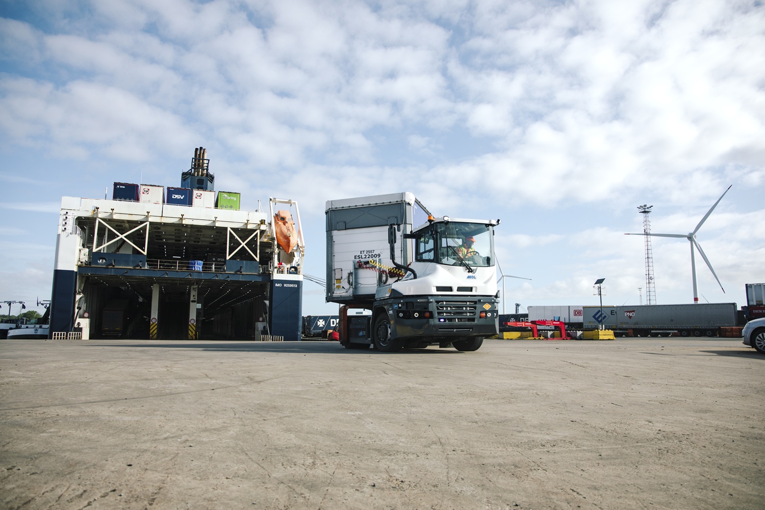 Volvo Penta and VFS make transition to electric off-highway vehicles more accessible