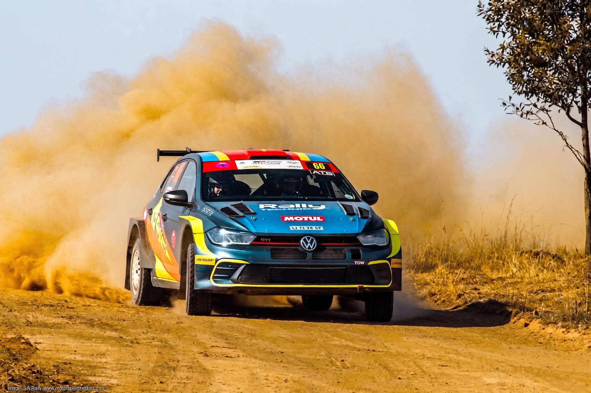 SA Rally: the cowboy makes Habig cry
