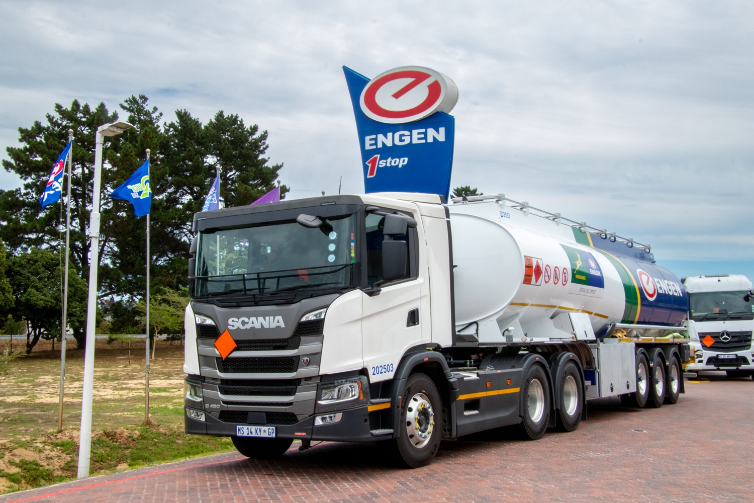 Engen strengthens fleet with investment in 30 lower-emission trucks