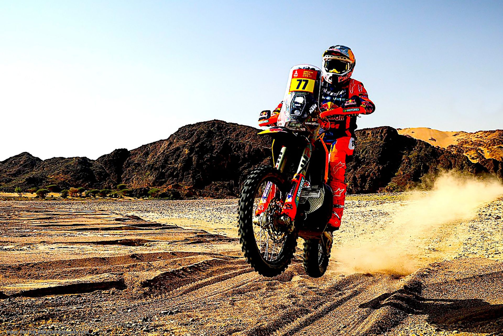 Benavides grabs Dakar bike lead