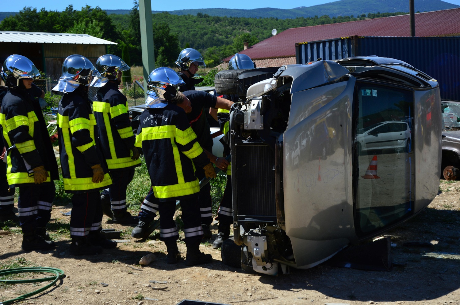 High five? Festive season road deaths drop 
