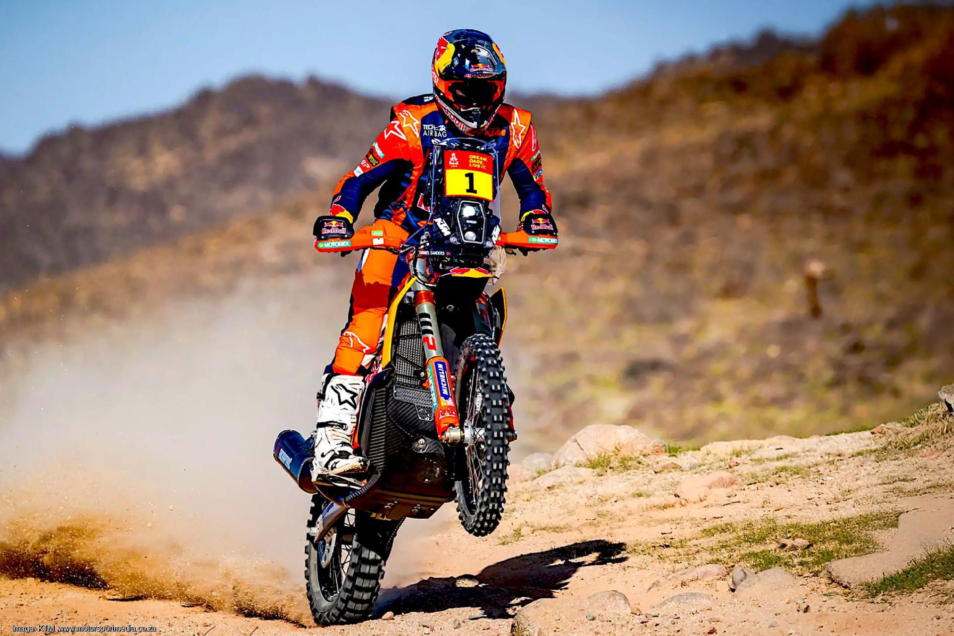 Dakar bikes day 2: Daniel doubles up