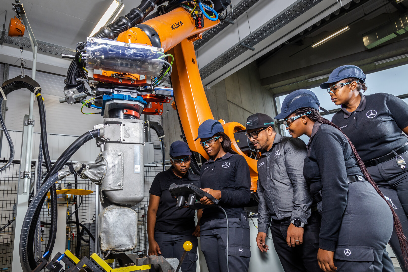 Mercedes-Benz Learning Academy Achieves SA’s First Mechatronics Trade Test Centre Accreditation 