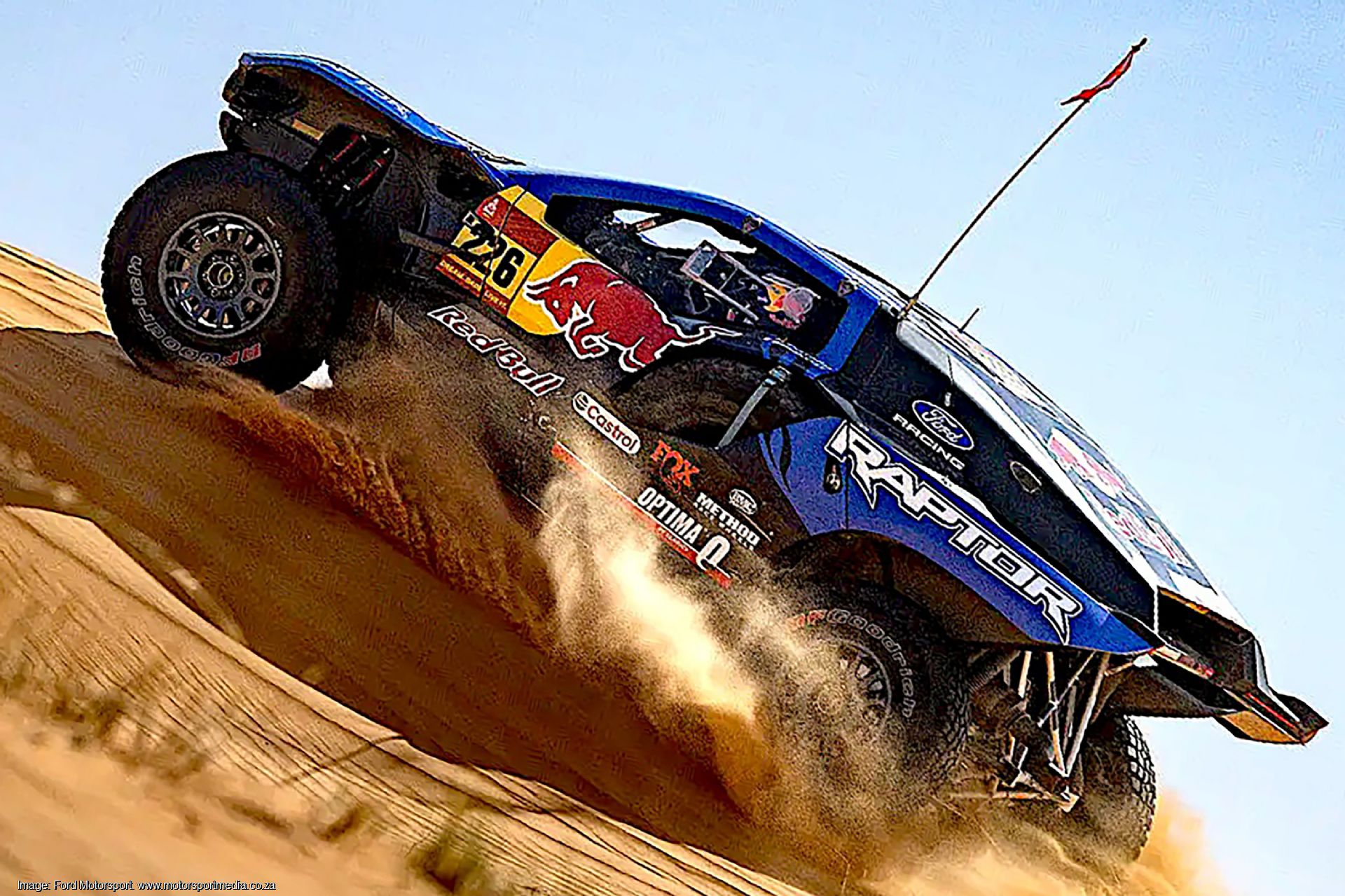 Dakar day 7: Ekstrom benefits late Lategan drama