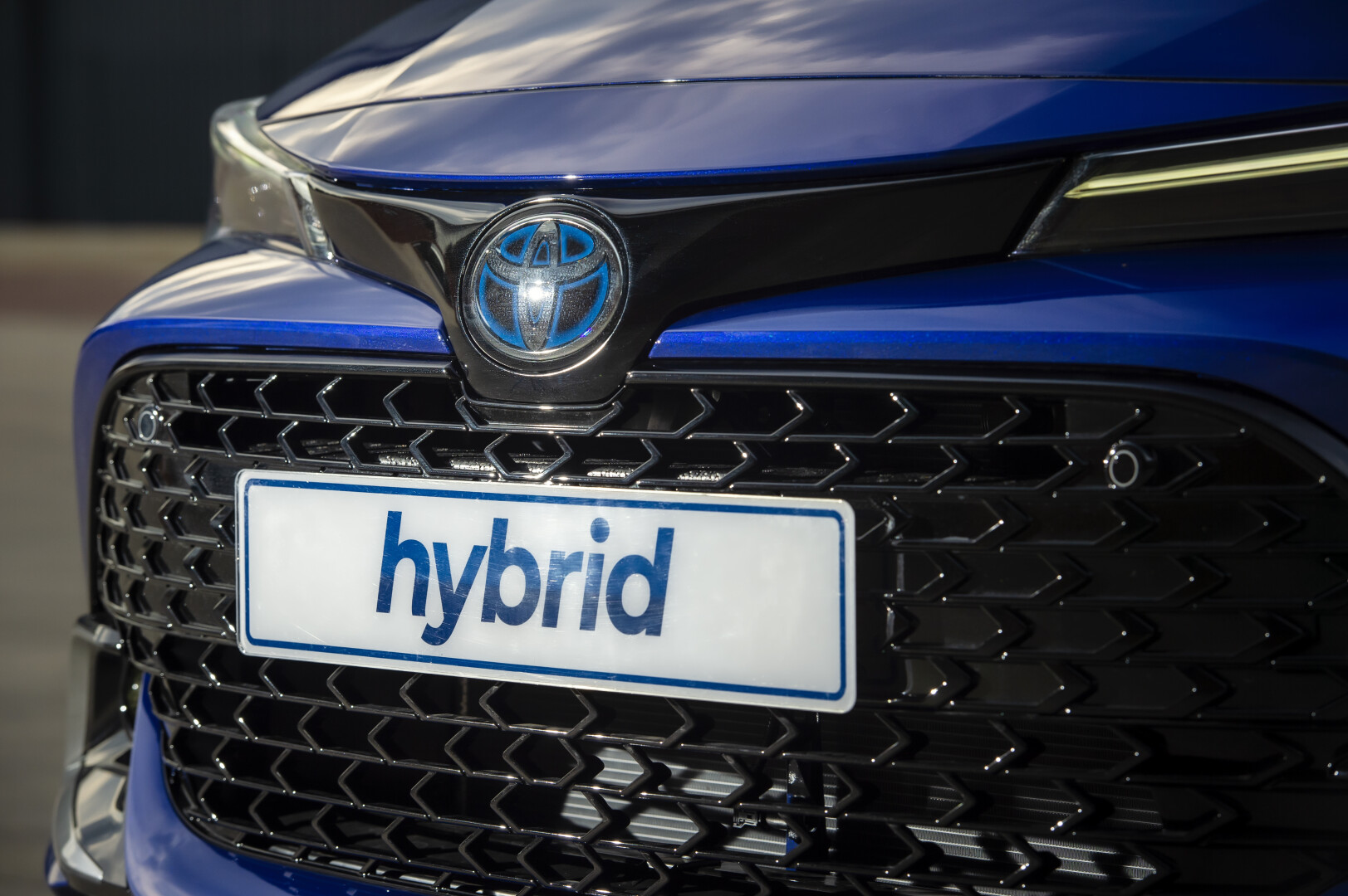 Toyota Sharpens Its Corolla Line-up 