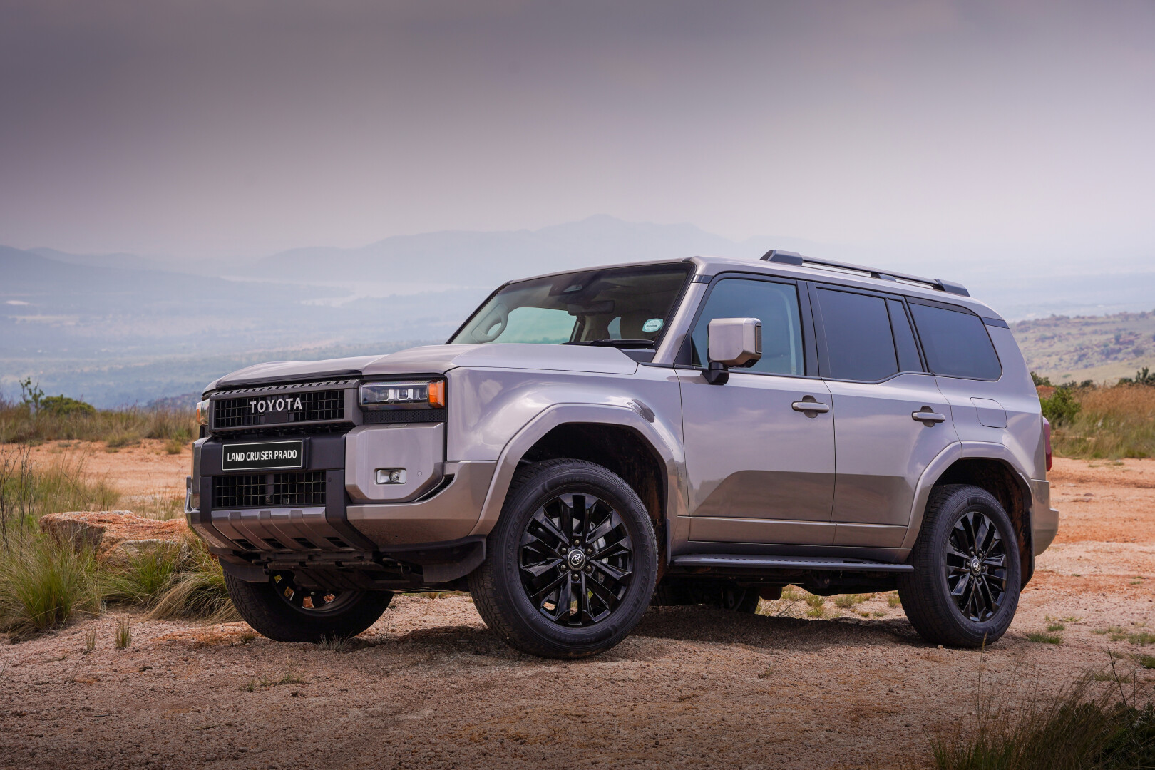 Land Cruiser Prado range expands with the return of VX-L