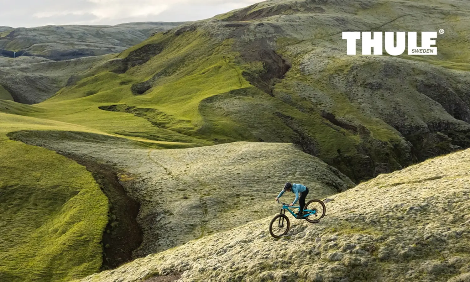Thule launches Thule VeloLite – simple, safe, and compact bike transport for everyday use