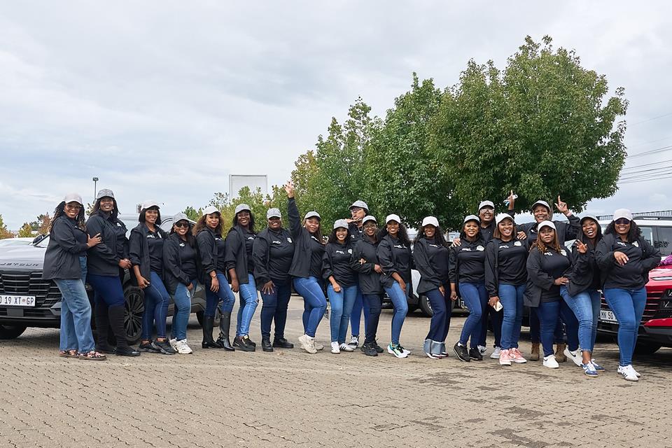 Jetour Ladies Club’s first charity drive