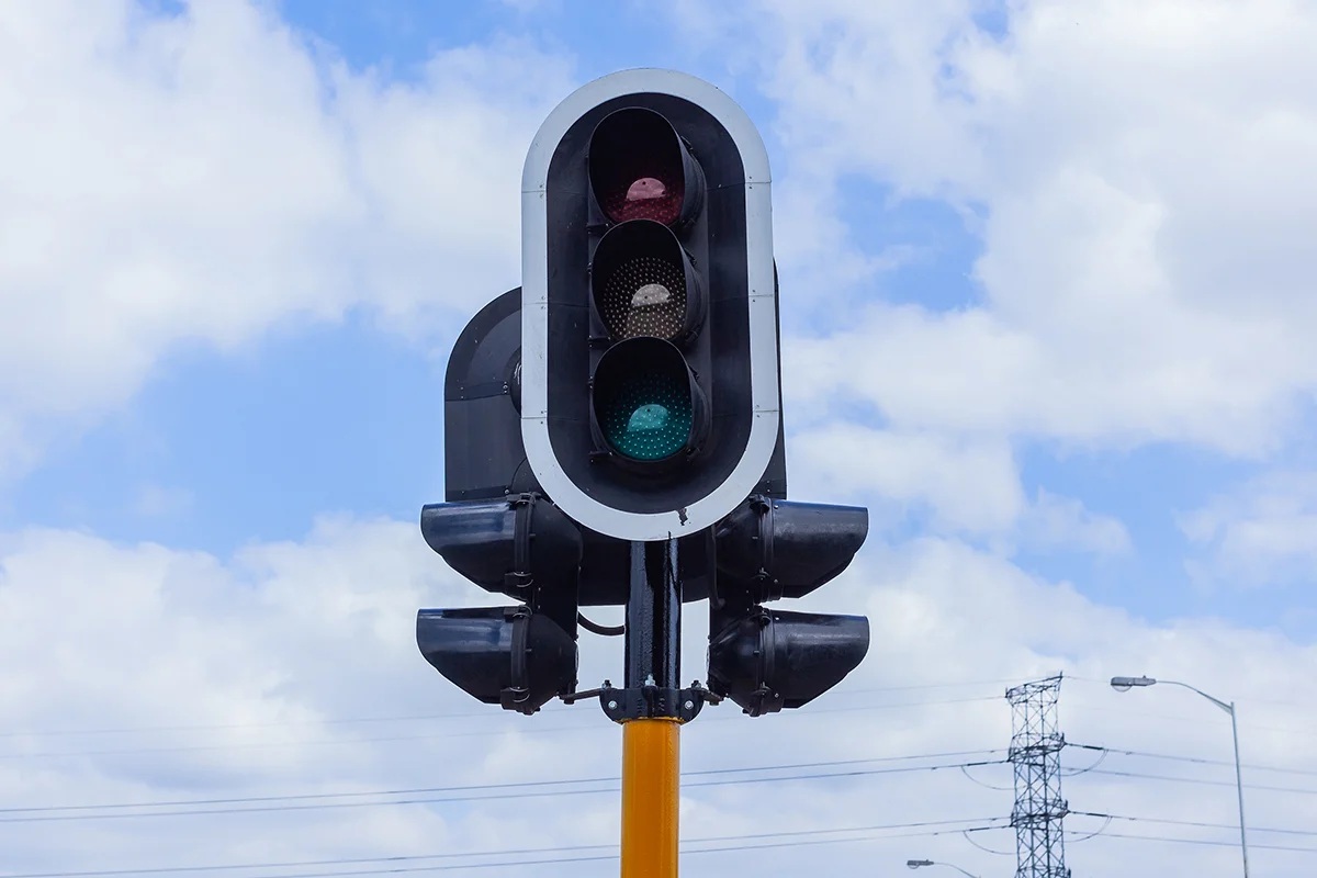 Call On Municipalities To Publish Repair Dates For Broken Traffic Lights Across South Africa