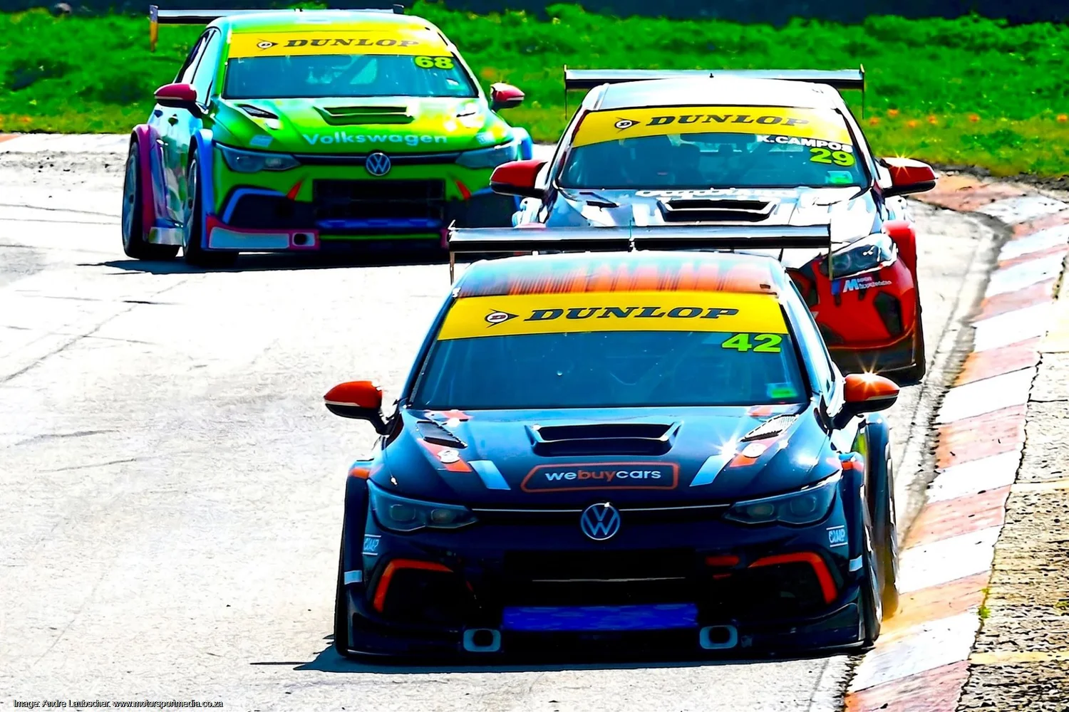 Julian on cusp of Touring Cars title