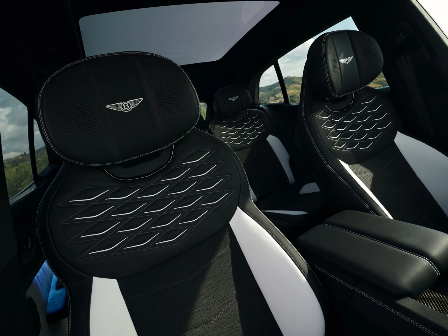 The_all-new_Bentley_Torcal_makes_Global_debut-68bc8509478c_copy.webp