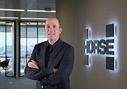 Horse Powertrain wins prestigious Autocar Sturmey Award for innovation